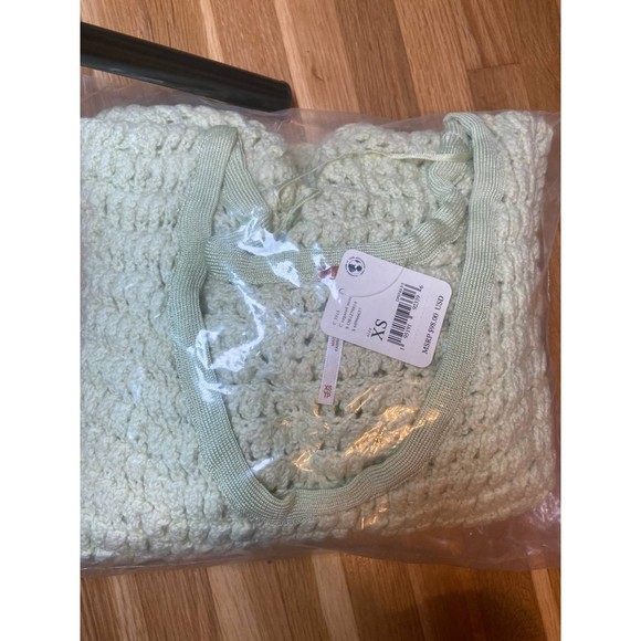 NWT Free People Cozy Tee 3/4 Sleeve Loose Fit Shirt Sugared Mint XS - Picture 5 of 6